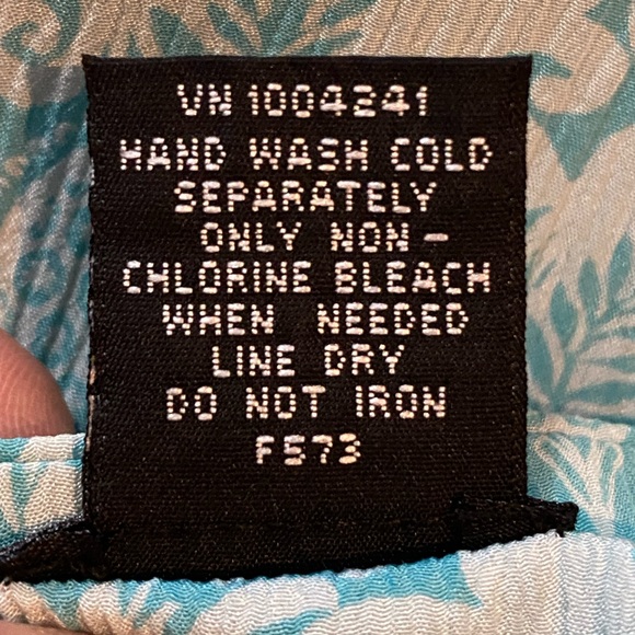 Mossimo Silk Paisley Sleeveless Dress - Picture 10 of 15